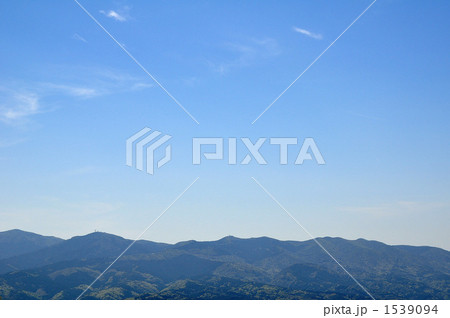 連なる山々の写真素材 - PIXTA
