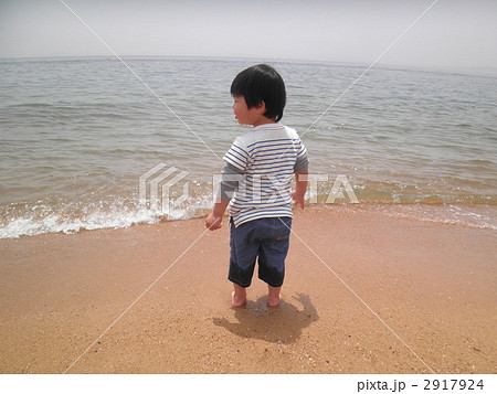 2歳児の写真素材 Pixta