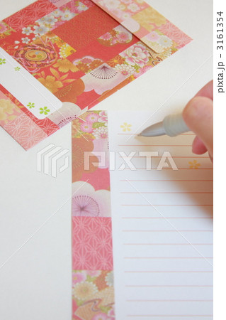 ボールペン 便箋 花柄 書くの写真素材