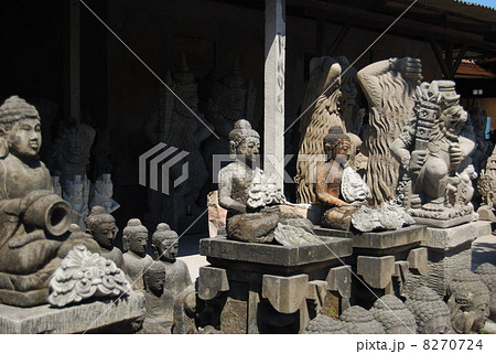 神 石像 彫刻 バリ島の写真素材 - PIXTA