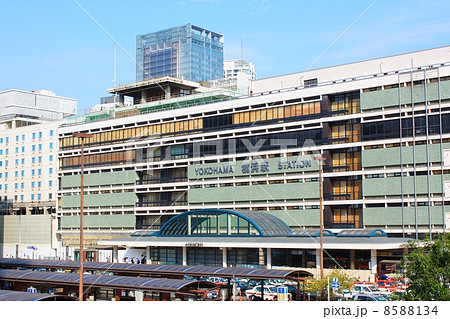 横浜駅前 横浜駅 ロータリー シャルの写真素材