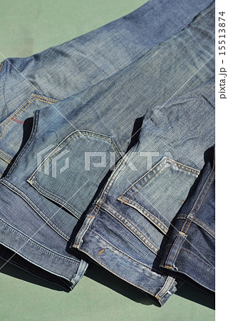 デニム インディゴ 後ろポケット ジーンズの写真素材