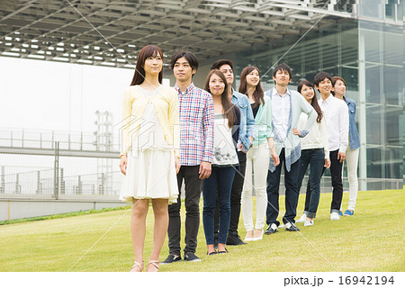 女子大学生集合写真 