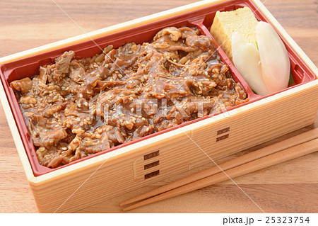 焼肉弁当の写真素材