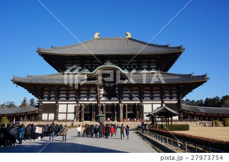奈良の大仏 正面 奈良県 東大寺の写真素材