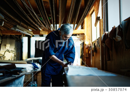 染物職人 染色の写真素材