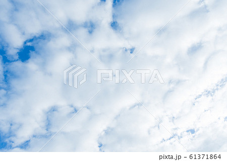 しらす雲の写真素材