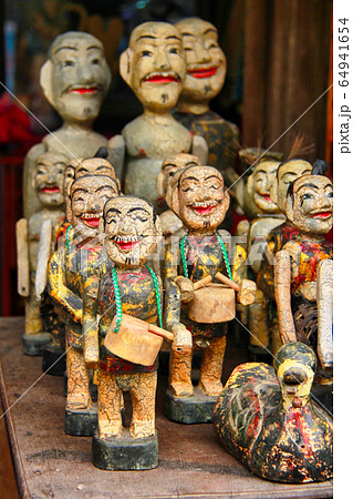 昭和時代の物 60年ほど前 ベトナム人形 アジアン雑貨 ベトナム土産 ベトナム人形 アオザイの通販 by