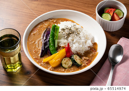 夏野菜カレーの写真素材