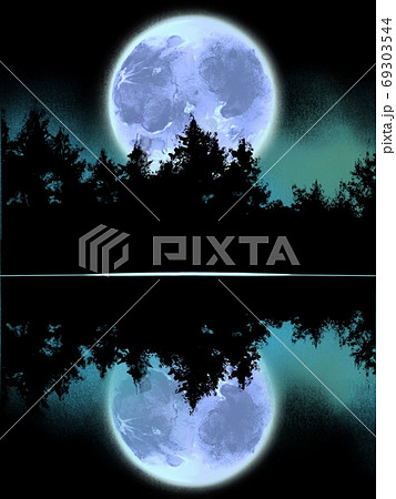 夜 水面 月 満月 イラストのイラスト素材