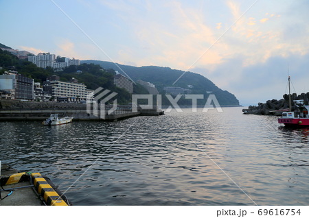 伊豆山港の写真素材