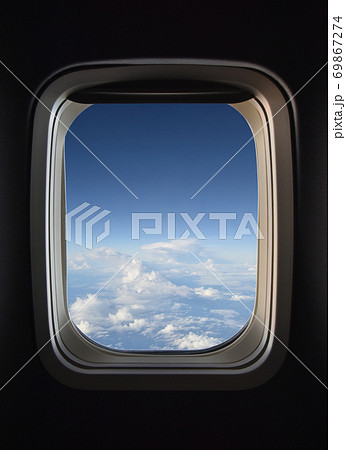 飛行機の窓 これなに？飛行機の窓の下についている「丸」｜みかんブログ