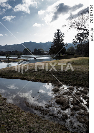 京都 大覚寺 大沢池 冬の写真素材 - PIXTA