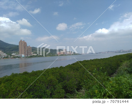 河川 川の流れ 台湾 空の写真素材 - PIXTA