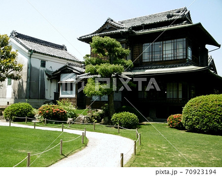 花子とアンの写真素材 Pixta