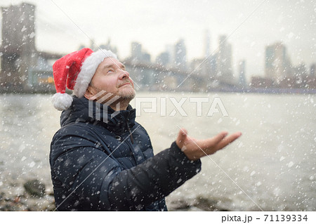 暴風雨 嵐 猛吹雪 吹雪の写真素材