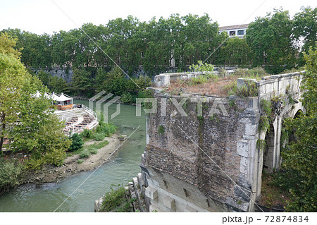 ティベル川 テヴェレ川の写真素材