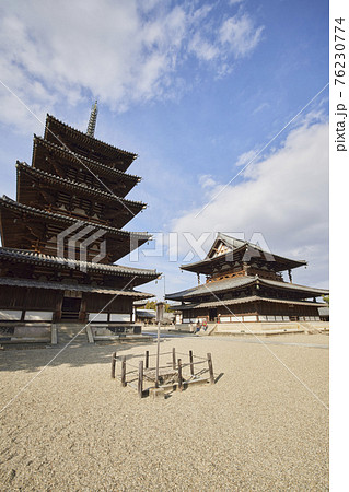 法隆寺五重塔の写真素材