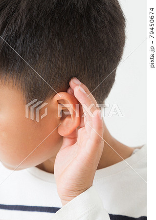 耳垂れの写真素材
