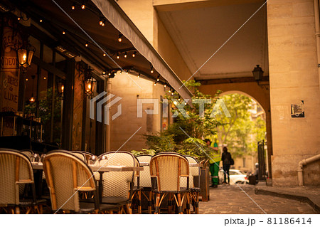 街角 フランス パリ 風景の写真素材 - PIXTA 街角 フランス パリ 風景の写真素材 - PIXTA
