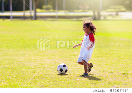 ブラジル ブラジル人 サッカー 選手の写真素材