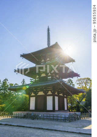 法輪塔の写真素材 - PIXTA