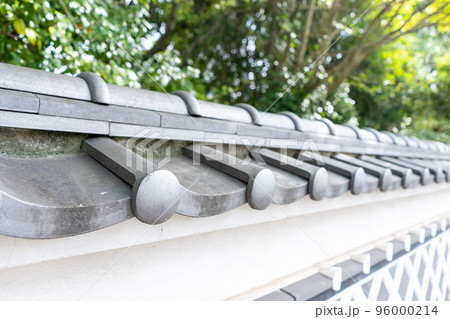なまこ壁 模様 壁面 和の写真素材 - PIXTA