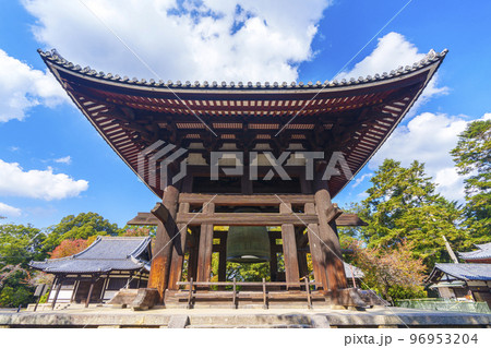 タイ寺院　釣鐘　鐘 タイ寺院 釣鐘 鐘