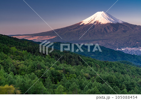 富士山の写真素材(235,941点以上の高品質な写真素材) - PIXTA（ピクスタ）